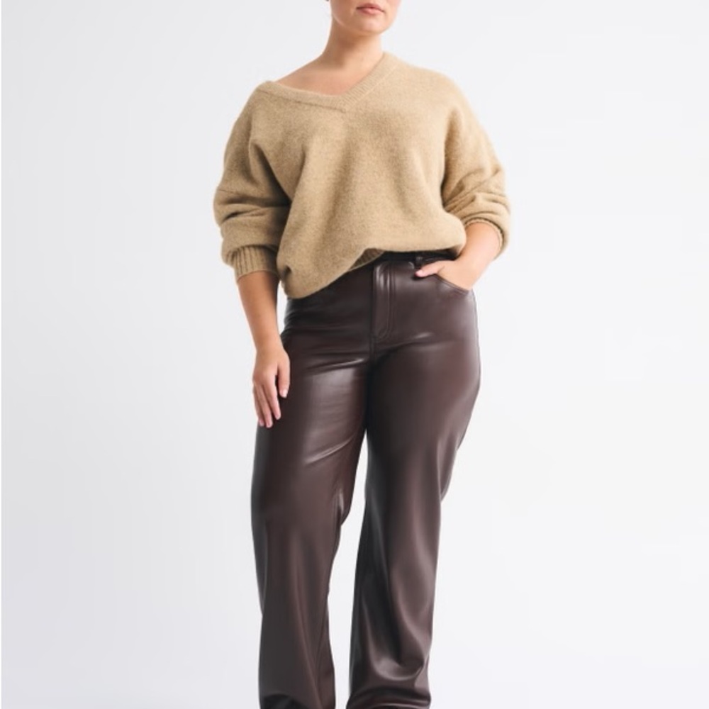 Abercrombie Fitch Brown Faux Leather High Rise 90’s Relaxed Curve Love